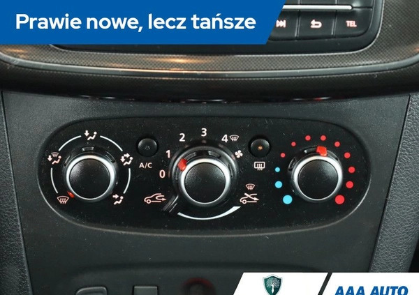 Dacia Logan cena 34000 przebieg: 72505, rok produkcji 2018 z Sucha Beskidzka małe 121